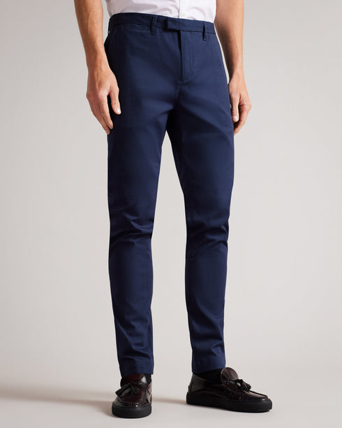 <P>Irvine Slim Fit Smart Chino</P>